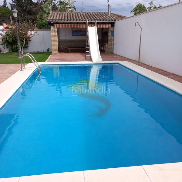 Foto 12e1cfcb-603a-411b-b564-6bb562bf59bf. Chalet with heating parking pool in Las Lagunas - Campano Chiclana de la Frontera