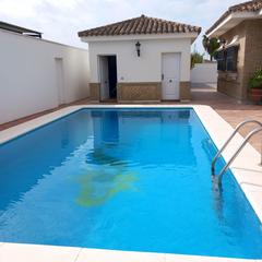 Xalet a Las Lagunas - Campano. Chalet segregado en rana verde con apartamento