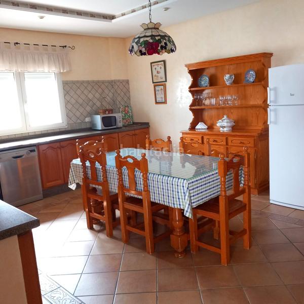 Foto 65c97a79-f378-47eb-9b93-c7dc5d1af54e. Chalet with heating parking pool in Las Lagunas - Campano Chiclana de la Frontera