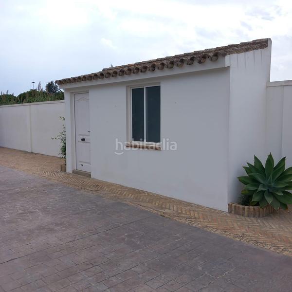 Foto 683f18f2-4883-41e6-83ba-7a5f7804fe47. Chalet with heating parking pool in Las Lagunas - Campano Chiclana de la Frontera