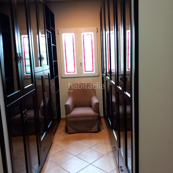 Foto 889500f6-4d69-43c4-9620-3b3e3b45a69e. Chalet with heating parking pool in Las Lagunas - Campano Chiclana de la Frontera