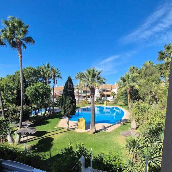 Foto 23ff833e-d14e-498e-8970-b8a317480cc7. Apartment with parking pool in Los Gallos Chiclana de la Frontera