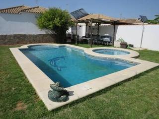 Towny house in Los Gallos. Chalet urbano zona los gallos