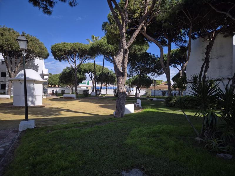 Foto 702319f4-6815-4d27-aaf2-d4c7228a9ab7. Apartment with parking pool in La Barrosa Chiclana de la Frontera