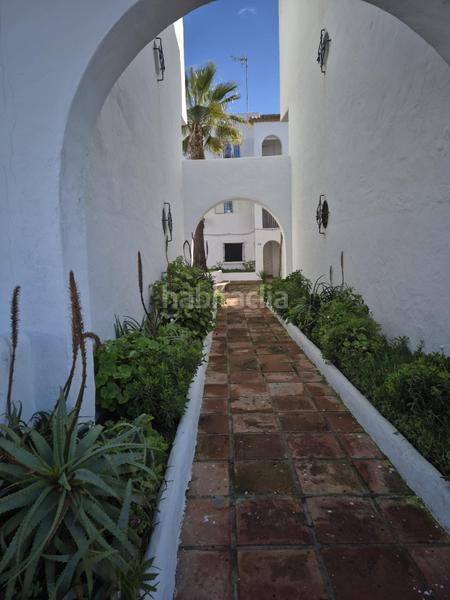 Foto d7a3572c-3300-4f0c-809c-836b93670c68. Apartment with parking pool in La Barrosa Chiclana de la Frontera