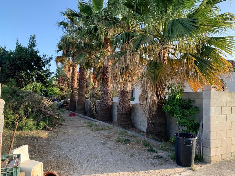 Foto c50a3abb-ae07-4596-9b6e-9306fca5f3e0. Chalet con parcheggio in Pelagatos - Pago del Humo Chiclana de la Frontera