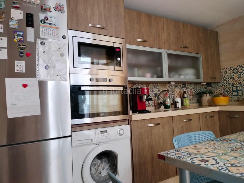 Foto d22e7cf8-5bd7-4e88-8ffc-a88ad0c47d76. Casa bifamiliare in La Banda - Campo de Fútbol Chiclana de la Frontera