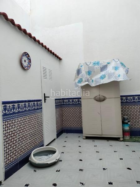 Foto dece5f61-fcd6-4ee6-998a-d718855b8c1d. Casa bifamiliare in La Banda - Campo de Fútbol Chiclana de la Frontera