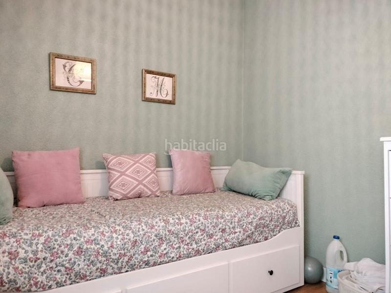 Foto f54debad-3827-4d16-ac84-1c50c74101ef. Casa bifamiliare in La Banda - Campo de Fútbol Chiclana de la Frontera