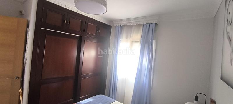 Foto 28446dc4-a85e-4436-9240-4dc73cbceb9e. Casa adosada chalet adosado zona rosaleda en La Banda - Campo de Fútbol Chiclana de la Frontera