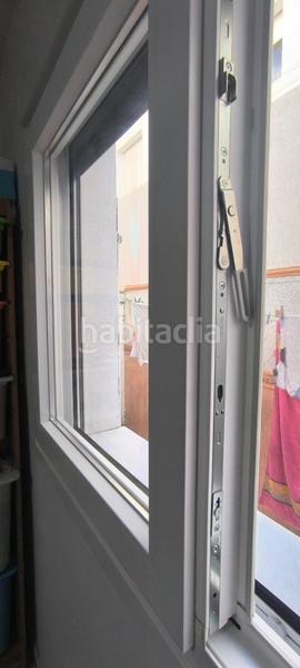 Foto 6ff1898b-a4d5-4551-b7bb-e3785ea59400. Casa adosada chalet adosado zona rosaleda en La Banda - Campo de Fútbol Chiclana de la Frontera