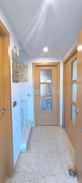 Foto c772a981-d8ff-4b24-90e2-6762fcc99235. Casa adosada chalet adosado zona rosaleda en La Banda - Campo de Fútbol Chiclana de la Frontera