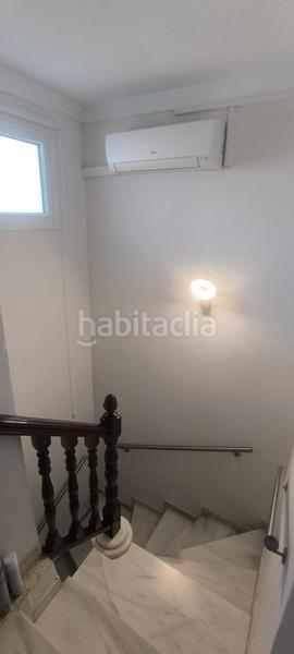 Foto e0ece293-fcd0-4b0e-81a7-e5eb9cda2b44. Casa adosada chalet adosado zona rosaleda en La Banda - Campo de Fútbol Chiclana de la Frontera