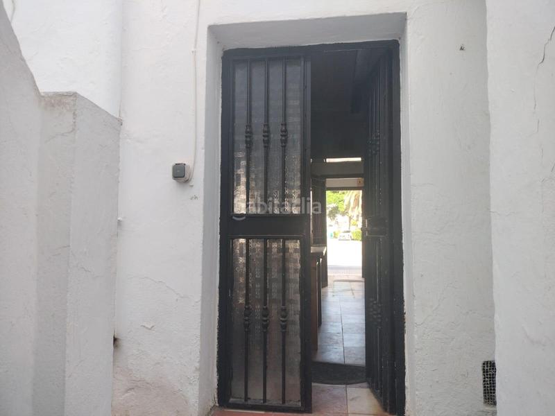 Foto d184cf5a-f502-455f-9f30-5653de86fc8c. Casa con parcheggio in Núcleo urbano Chiclana de la Frontera