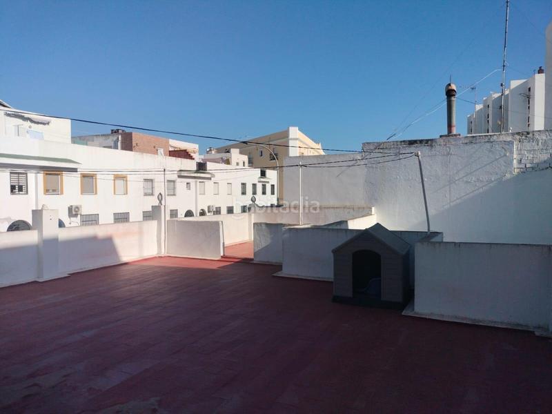 Foto e08658dd-4397-4aab-89e8-4104e761a8ce. Casa con parcheggio in Núcleo urbano Chiclana de la Frontera