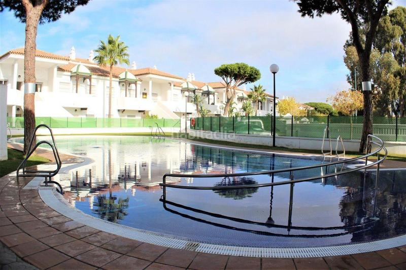 Foto 316899e8-c45b-4f2b-b24b-c10ec3221fa9. Apartment with parking pool in Sancti Pietri Chiclana de la Frontera