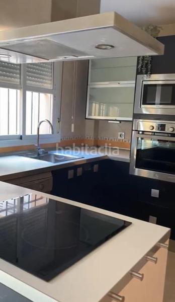 Foto c4b9d8de-f1af-4812-a1a9-e5d32798af58. Casa  en dos plantas zona mayorazgo en Núcleo urbano Chiclana de la Frontera