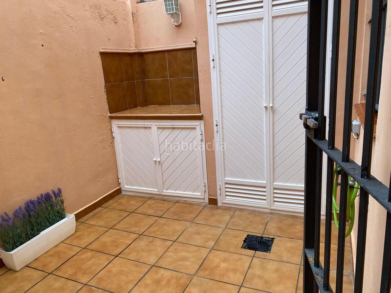 Foto c5be9836-3a9d-49b6-a2cf-49969fb399ce. Casa  en dos plantas zona mayorazgo en Núcleo urbano Chiclana de la Frontera