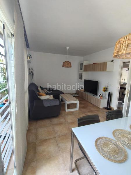 Foto f4fb6aa9-5a41-4e09-b89d-2e808a037634. Reihenhaus mit parking pool in La Banda - Campo de Fútbol Chiclana de la Frontera