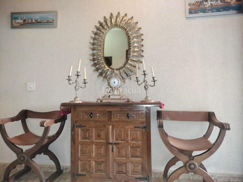 Foto ce0cab4a-1785-4025-9c62-988e18c301b1. Casa con parcheggio in Núcleo urbano Chiclana de la Frontera