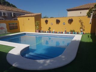 Chalet en Los Franceses - La Vega. Chalet hipotecable pinar de los franceses con caba�a de madera