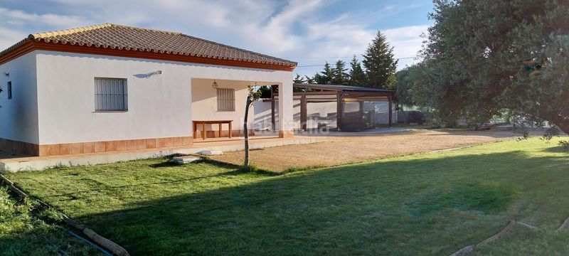 Foto 3698284b-b176-48cc-8be1-daa1bd109fc0. Xalet amb aparcament a Las Lagunas - Campano Chiclana de la Frontera