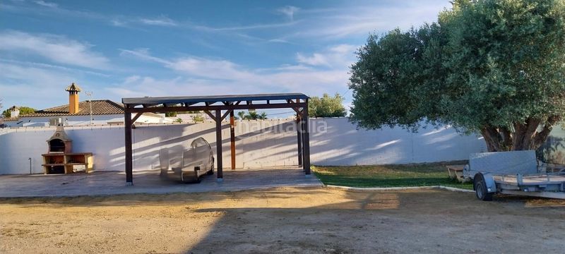 Foto 5571762e-6660-4f92-9a11-9bfe5836df4a. Xalet amb aparcament a Las Lagunas - Campano Chiclana de la Frontera