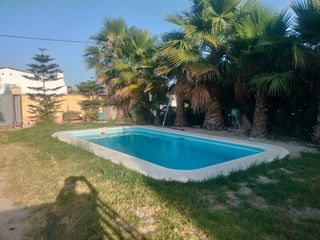 Chalet en Pelagatos - Pago del Humo. Parcela segregada con tres construcciones en zona pago del humo