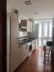 Pis a Núcleo urbano. Venta de piso con ascensor en alameda del rio