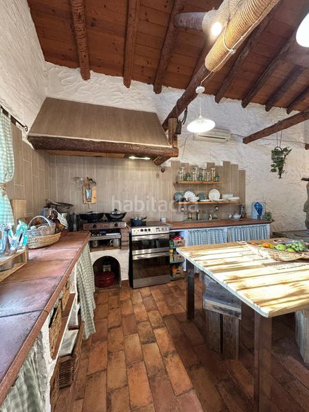 Foto 0475a05d-ac32-4b24-bcec-32b51711bd2b. Chalet mit kamin parking pool in Las Lagunas - Campano Chiclana de la Frontera