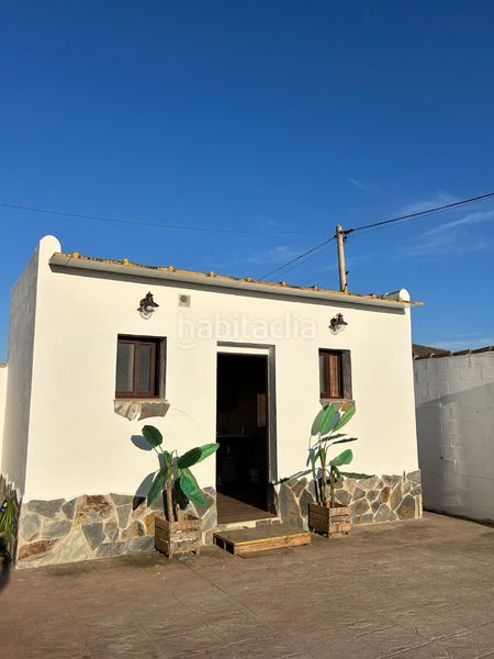 Foto b4791746-4d12-4ad8-9853-aa2c510fd53a. Chalet mit kamin parking pool in Las Lagunas - Campano Chiclana de la Frontera