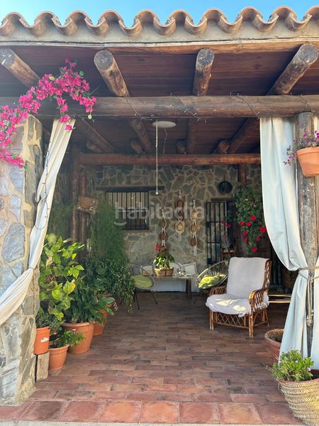 Foto d40d1372-1f89-42e4-baeb-dd57a7bbc93a. Chalet mit kamin parking pool in Las Lagunas - Campano Chiclana de la Frontera