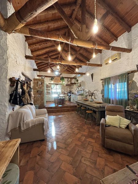 Foto f810e005-6ed1-48f2-99d0-d775ea4a2a53. Chalet mit kamin parking pool in Las Lagunas - Campano Chiclana de la Frontera
