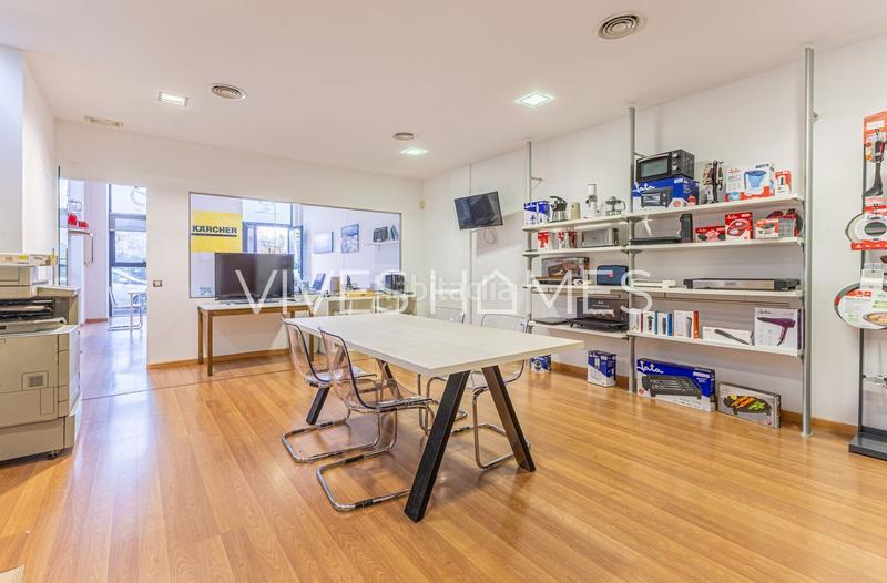 Foto 3b5aa4ba-95c8-4e79-af37-30dd5615bab6. Bureau avec chauffage parking dans Pla d'en Boet Mataró