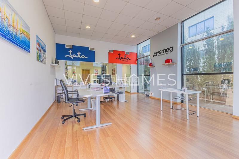 Foto 390693e0-2999-409b-b3c4-be8feb01b796. Büro mit heizung parking in Pla d'en Boet Mataró