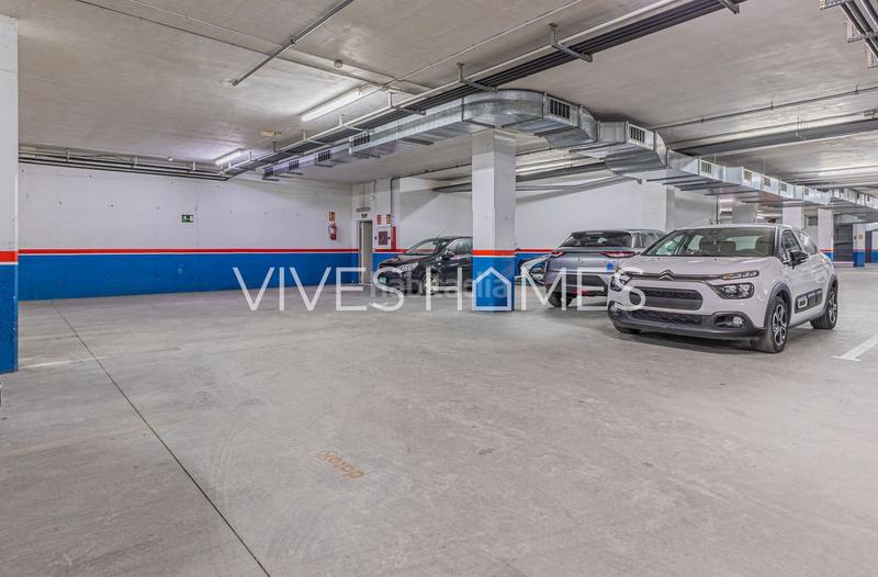 Foto dd66c2c9-4c64-4a17-b327-805d627519b7. Ufficio con riscaldamento parcheggio in Pla d'en Boet Mataró