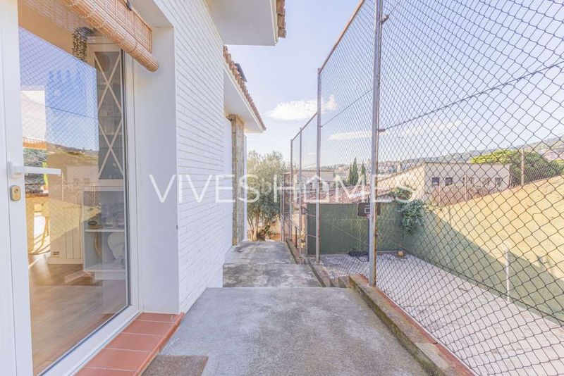 Foto 0b66b302-5be3-46f9-8875-46eee97c4413. Xalet amb calefacció piscina a Montalnou - Milans del Bosc Sant Vicenç de Montalt