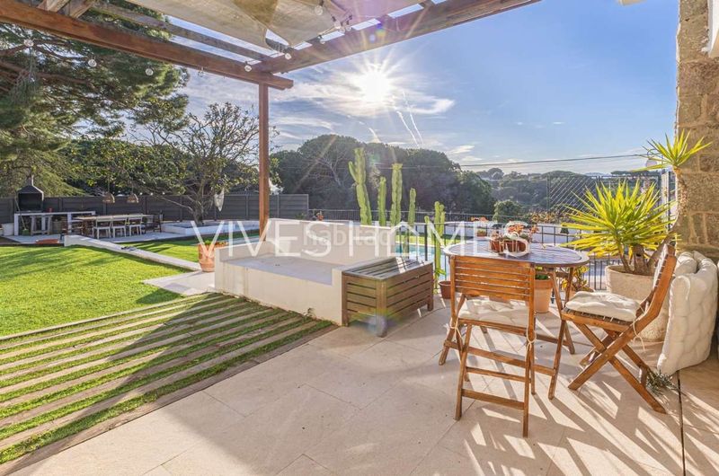 Foto a2216402-124b-447e-b998-83962a61b325. Xalet amb calefacció piscina a Montalnou - Milans del Bosc Sant Vicenç de Montalt