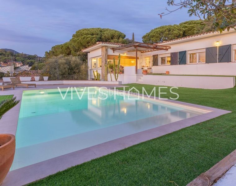 Foto a6073f52-5591-49b2-8518-d4c7cec73eda. Xalet amb calefacció piscina a Montalnou - Milans del Bosc Sant Vicenç de Montalt