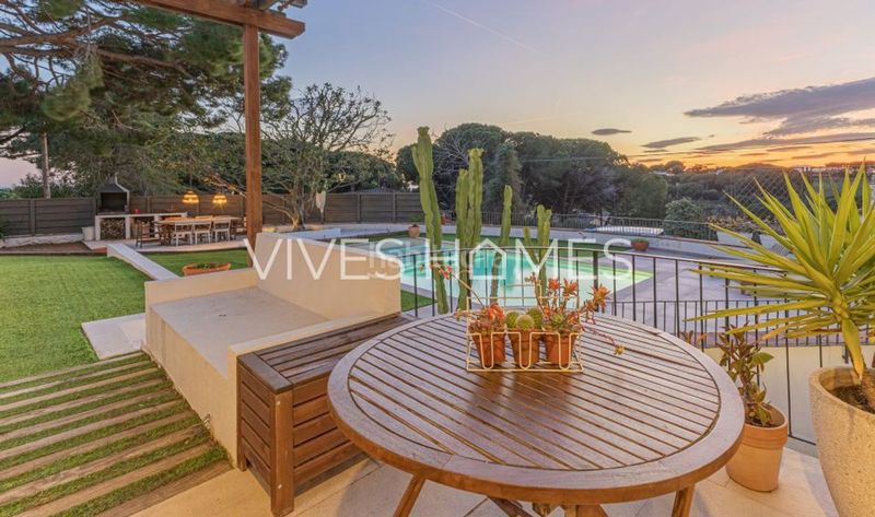 Foto b77e501f-a89d-4a8b-a78c-fd3920c213c6. Xalet amb calefacció piscina a Montalnou - Milans del Bosc Sant Vicenç de Montalt