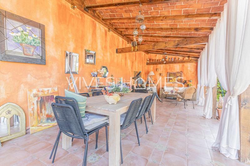 Foto 4b22e639-0825-4977-9f02-b4db90727501. Chalet mit heizung pool in Les Bilbenyes Sant Vicenç de Montalt