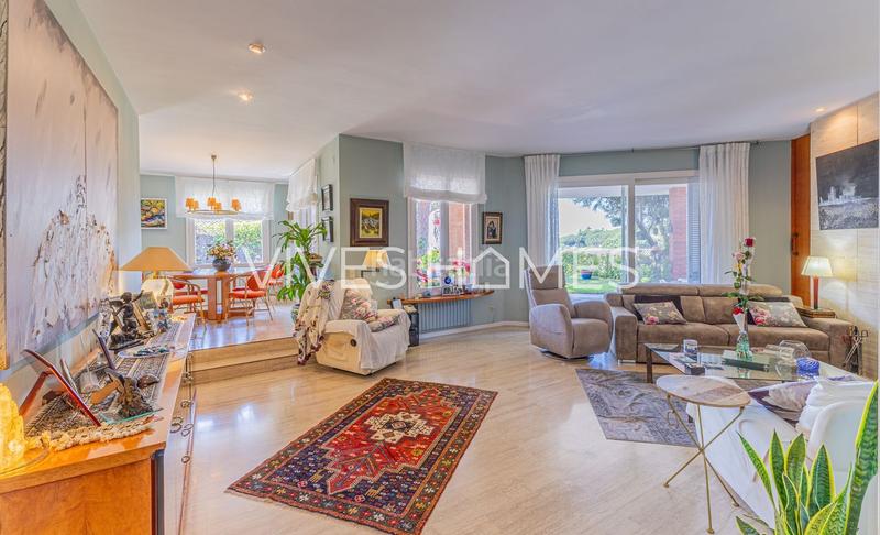 Foto 9e9a1077-2b8a-4729-b03e-bfd6e2a4f3c6. Chalet with heating pool in Les Bilbenyes Sant Vicenç de Montalt