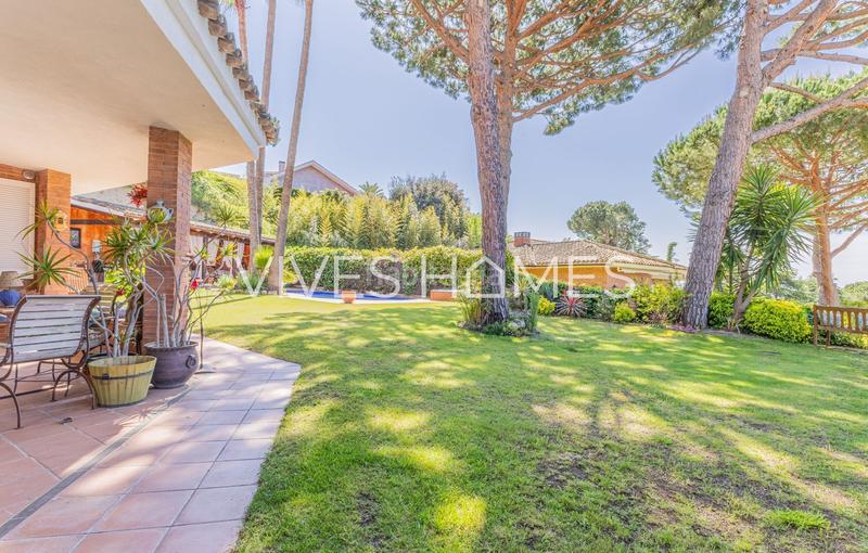 Foto 5d0ad622-4a82-4154-a296-d674053cc3f9. Chalet avec chauffage piscine dans Les Bilbenyes Sant Vicenç de Montalt