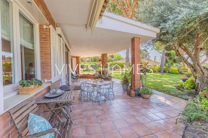 Foto 96fa6471-3928-4917-abc0-7effd22dbc16. Chalet avec chauffage piscine dans Les Bilbenyes Sant Vicenç de Montalt