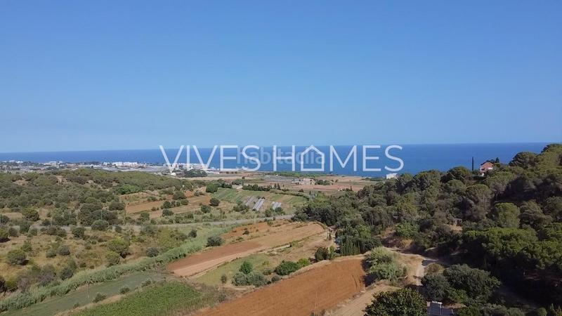 Foto 11e221ad-53d0-41aa-8fbc-c2eb814f5da1. Casa desde vives homes queremos presentarles esta espectacular masía con unas vistas impresionantes a mar y montaña en Mataró