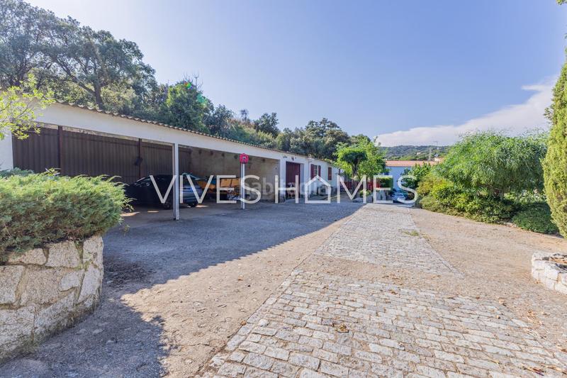 Foto ac4b9750-3575-4783-83c1-573b606f3e12. Casa desde vives homes queremos presentarles esta espectacular masía con unas vistas impresionantes a mar y montaña en Mataró