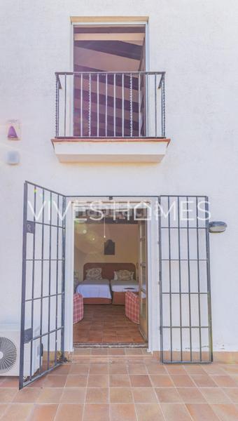 Foto c9a01d71-94e1-4e7d-bc17-5dbcec04677a. Casa desde vives homes queremos presentarles esta espectacular masía con unas vistas impresionantes a mar y montaña en Mataró