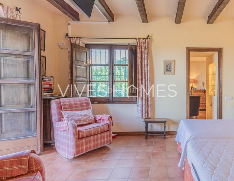 Foto efb47673-4288-4eb5-98b0-3b35116beda6. Casa desde vives homes queremos presentarles esta espectacular masía con unas vistas impresionantes a mar y montaña en Mataró
