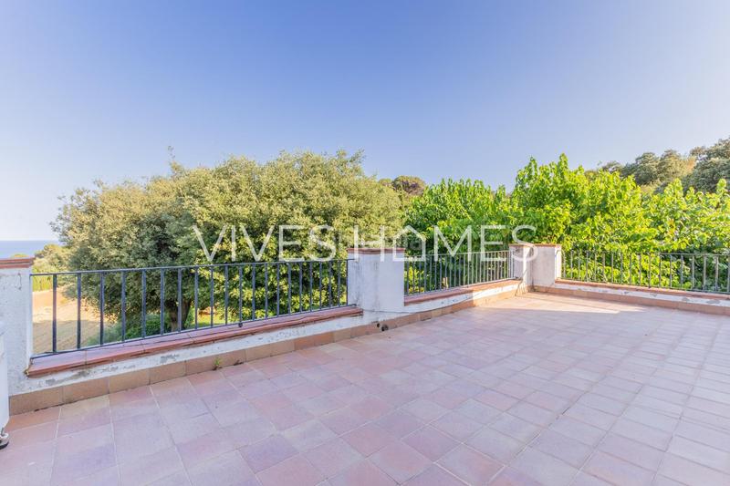 Foto fa373518-551d-451d-a7a9-050aed421db4. Casa desde vives homes queremos presentarles esta espectacular masía con unas vistas impresionantes a mar y montaña en Mataró