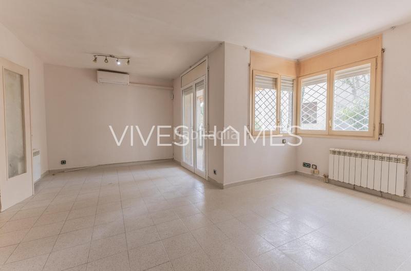 Foto 23378edd-c073-452e-8cd8-3f3fc7c291ff. Piano terra con riscaldamento piscina in Caldes d´Estrac